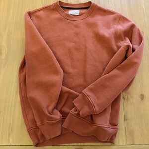 Men’s Everlane sweater